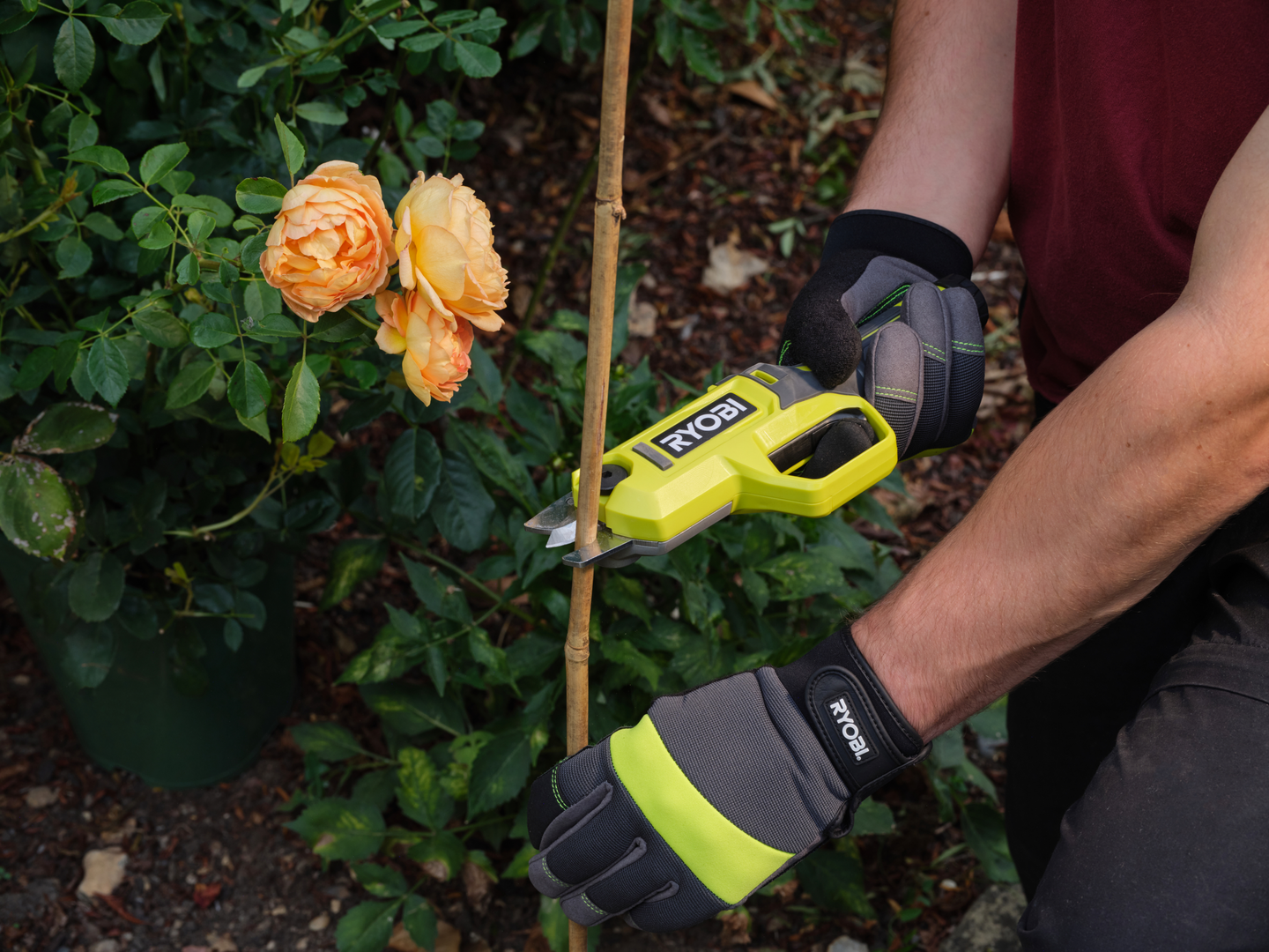 Akkuoksasakset Ryobi RY4SCA-120 4V USB Lithium 1x2,0Ah