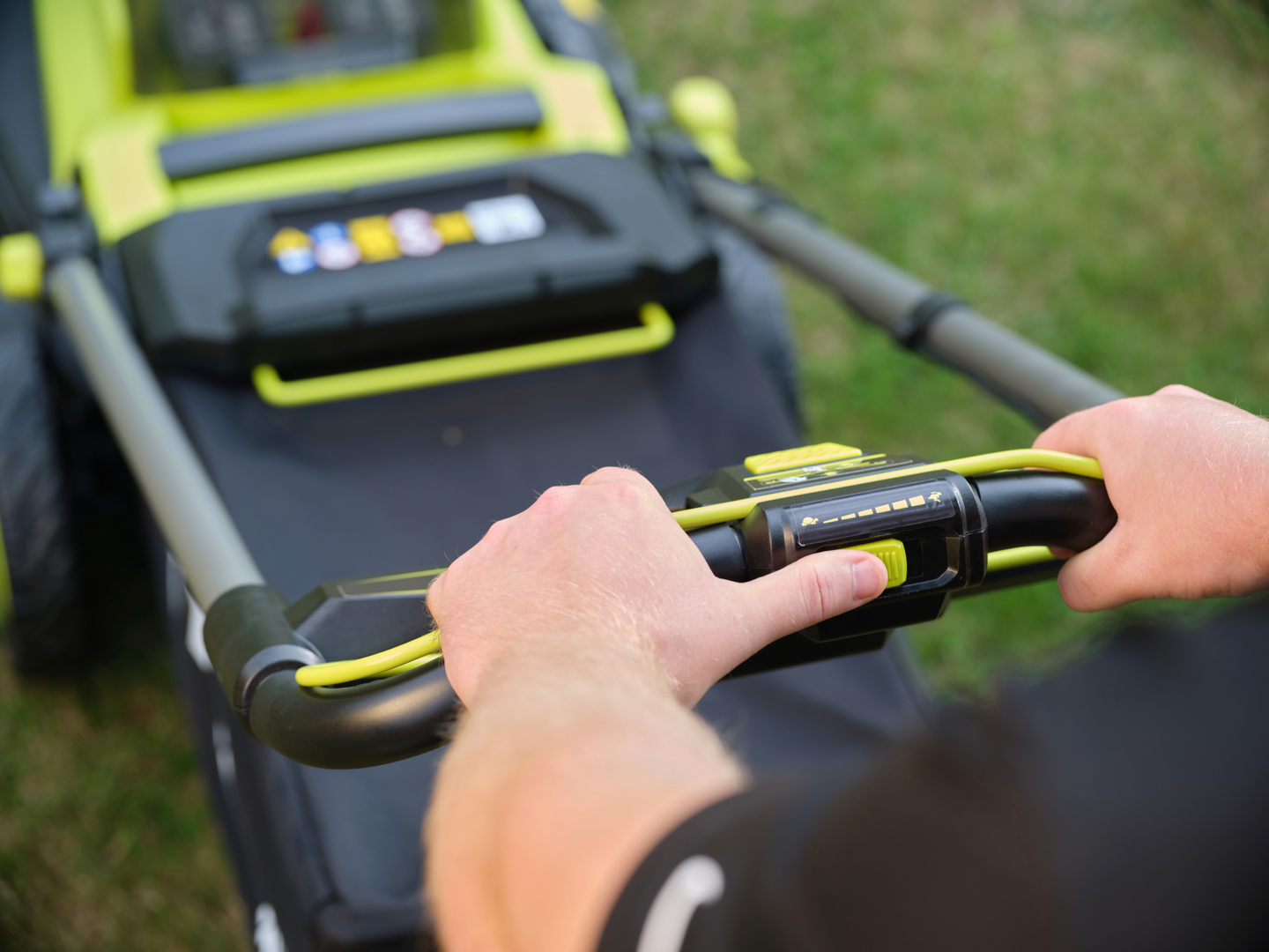 Ruohonleikkuri Ryobi RY18LMXSP51A-0 18V ONE+ runko