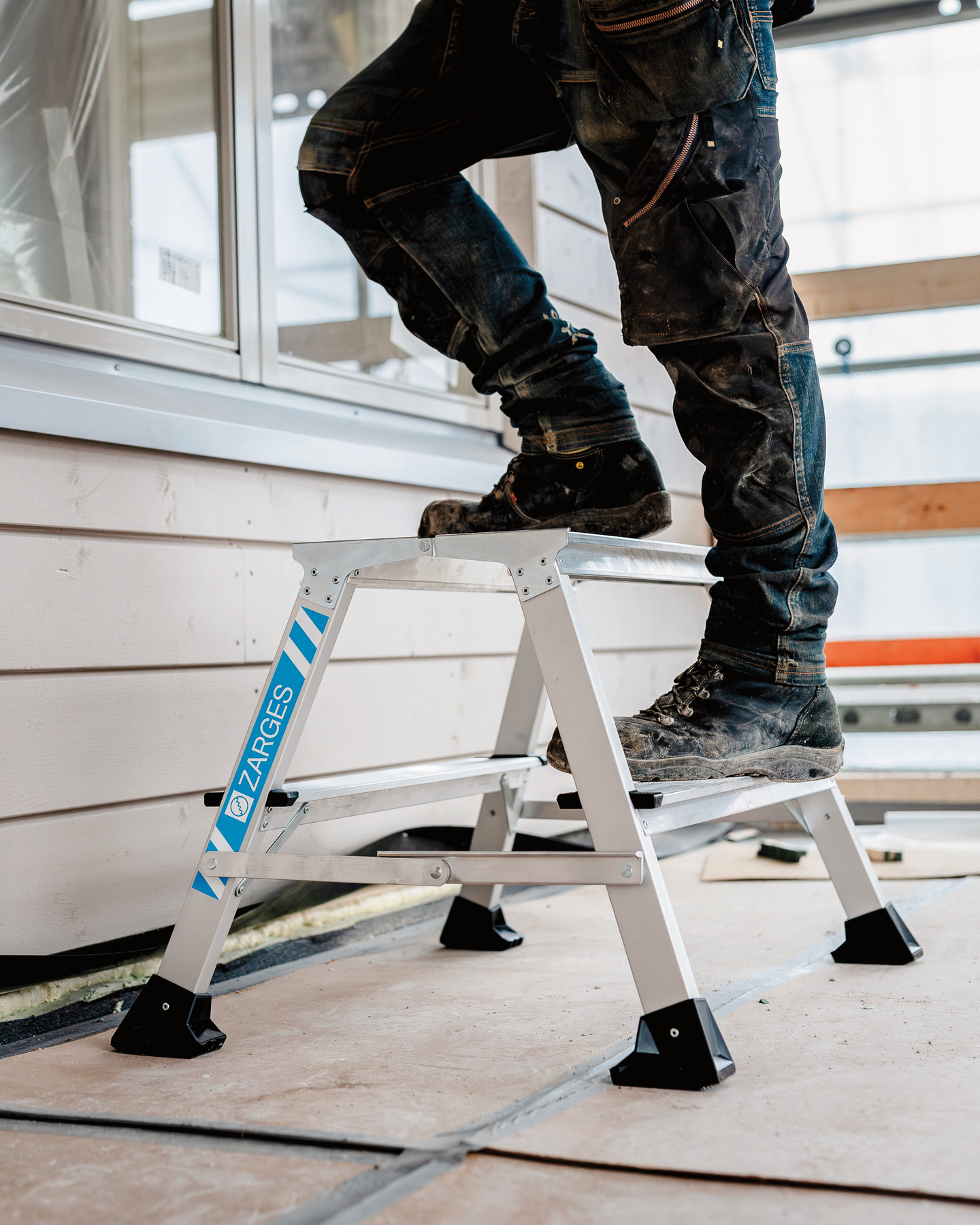 ARBETSBOCK XLSTEP P BRED 2 STEG PLH 0,49M