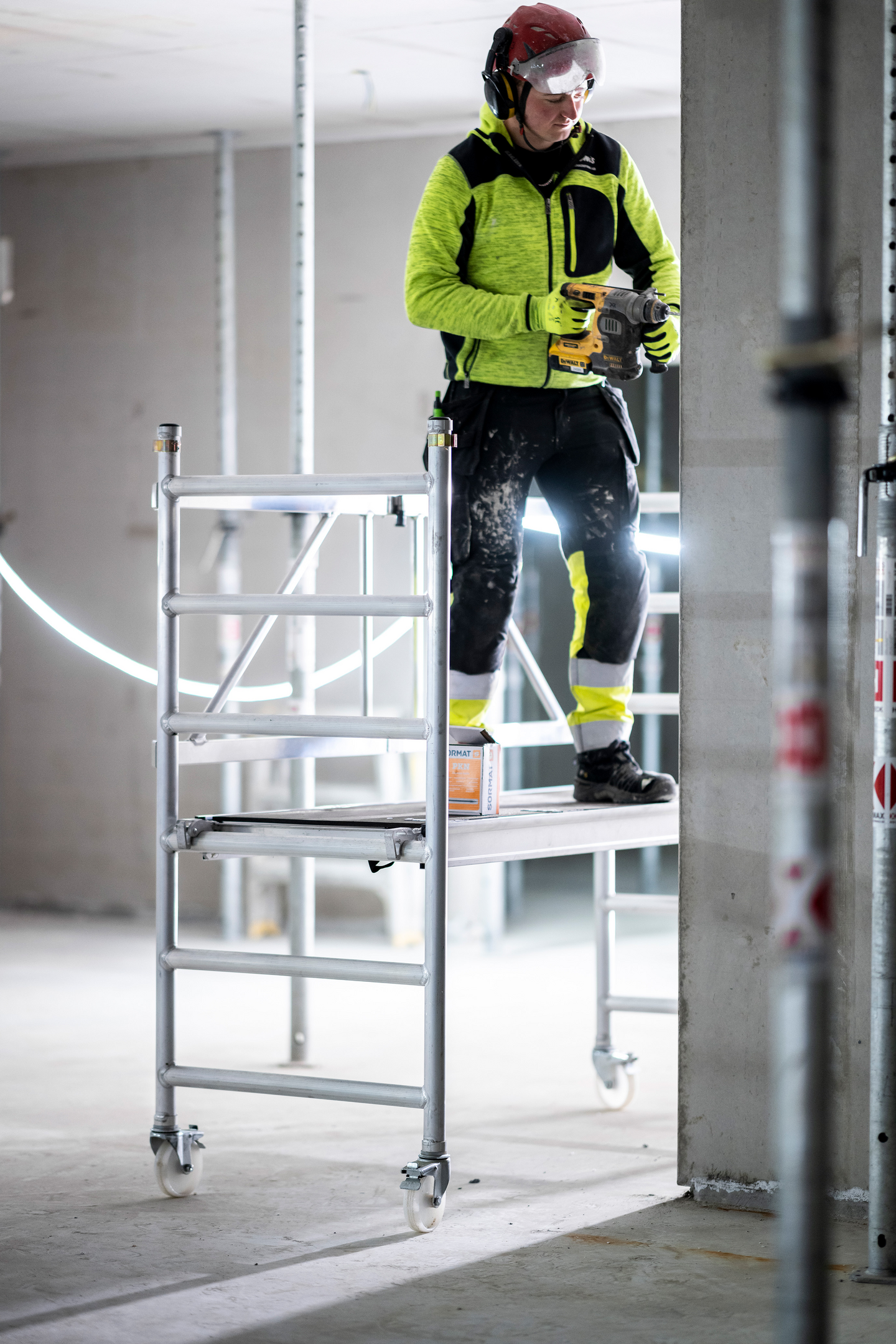 HANTVERKSSTÄLLNING ZARGES PAXTOWER 1,80X0,60M PLH FRÅN 0,55M