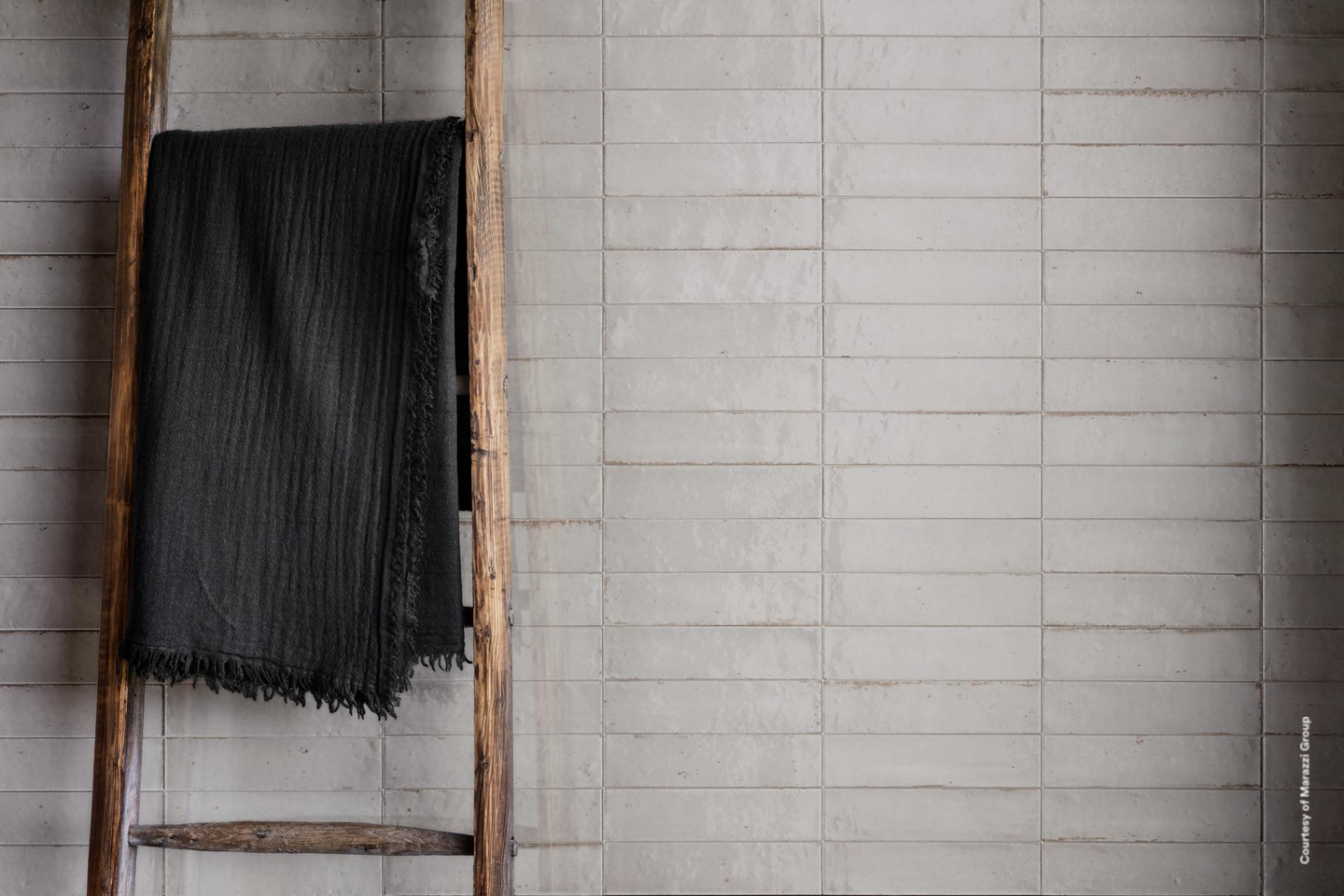 Seinä-/lattialaatta Cello Lume 6x24 valkoinen Lux 0,52m²