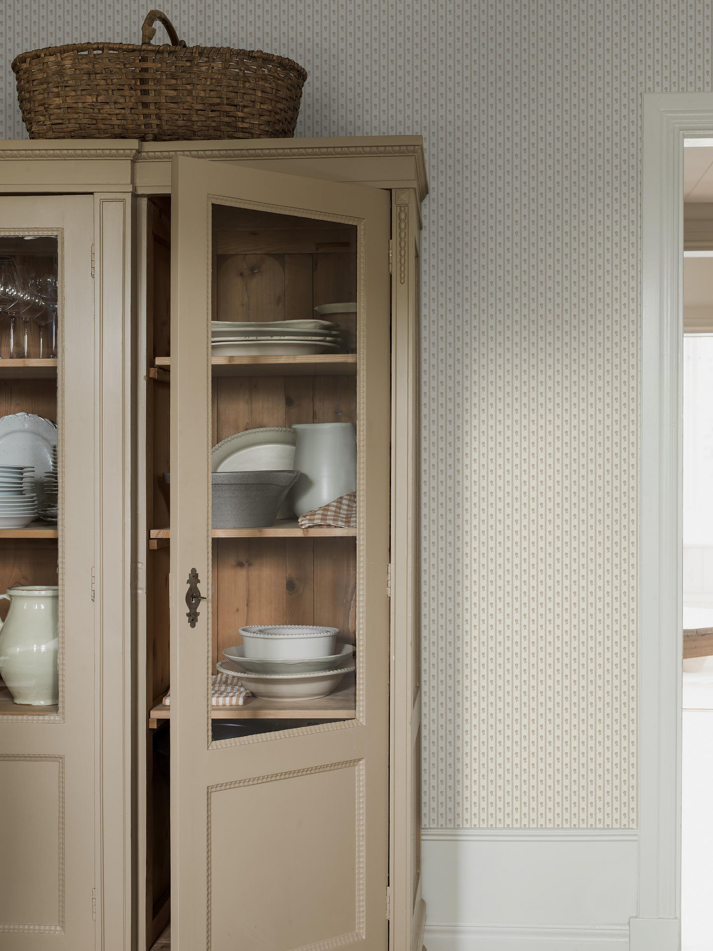 Kuitutapetti Boråstapeter Österlen 6955 Lilla Lyckan 10,05m