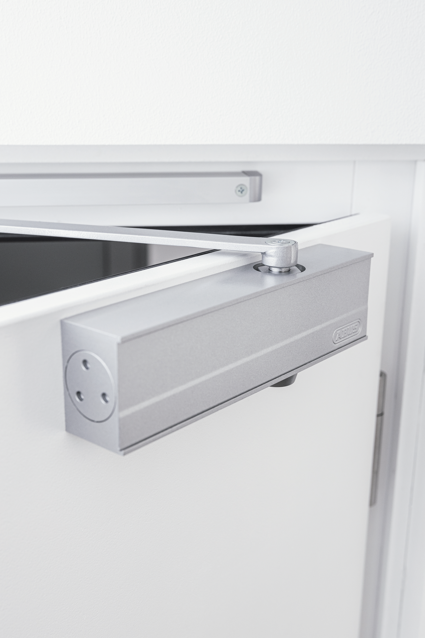 Ovensuljin ABUS AC7303 EN 3 maks. 60kg/960mm leveälle ovelle