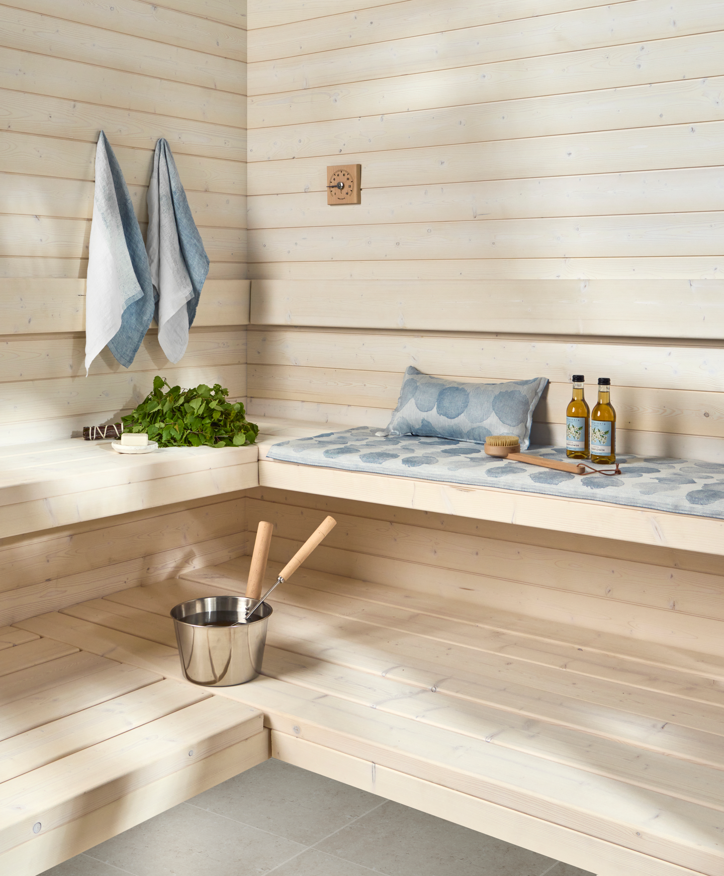 Saunapaneeli Cello Lauha 14x120x2070 kuusi STS4 päätypontattu vaalea harjattu