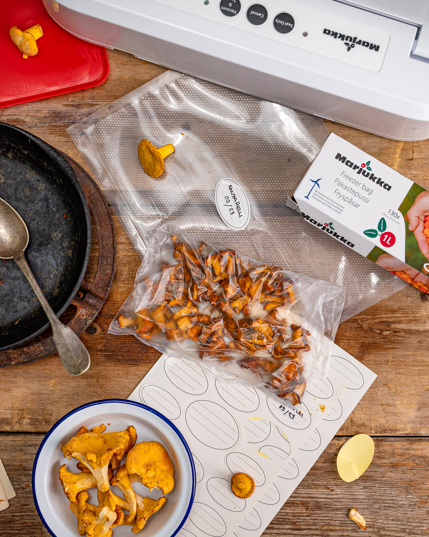 Vakuumirulla MARJUKKA 5 m x 28 cm 2 kpl