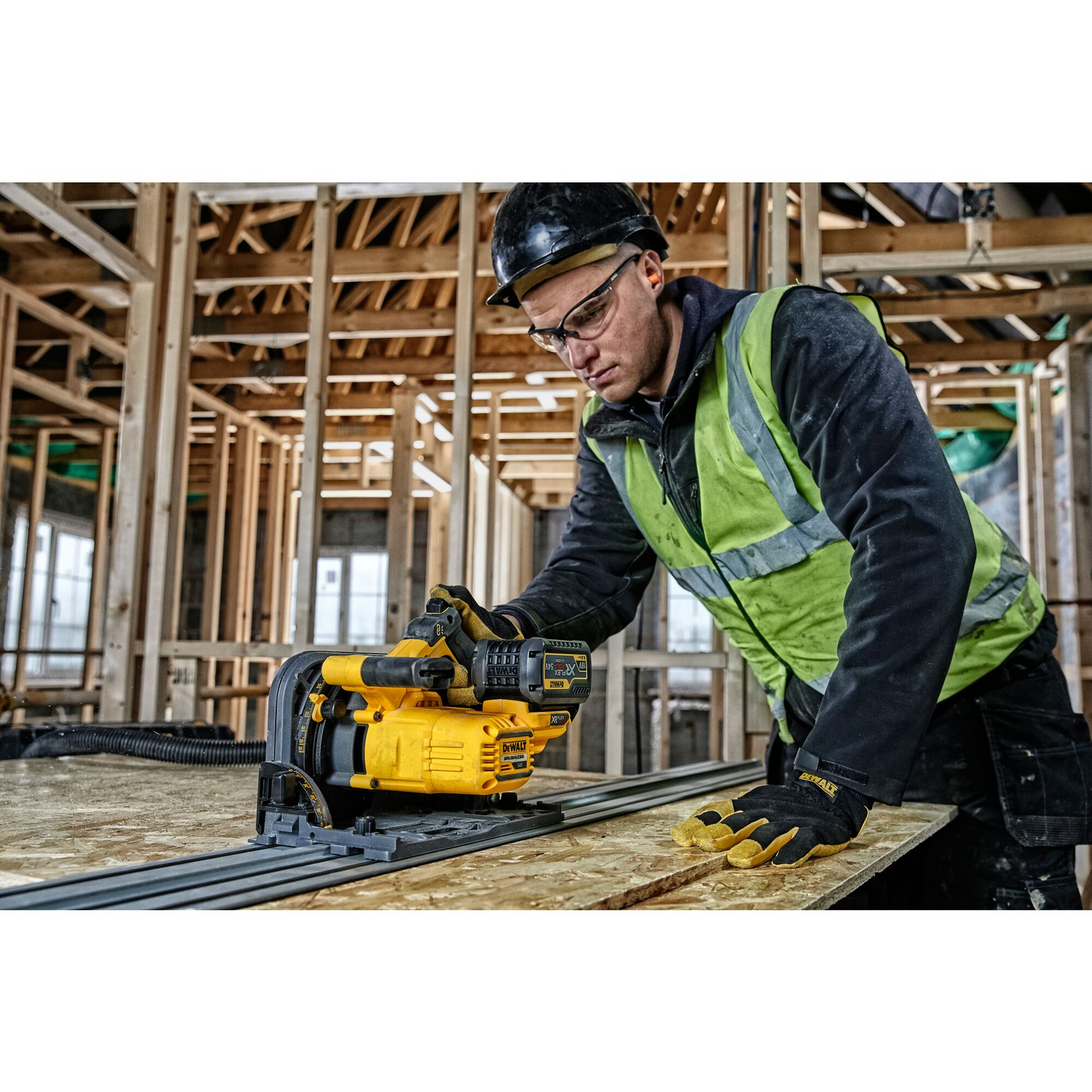 Akku-upotussaha DeWalt DCS520NT XR Flexvolt 54V runko