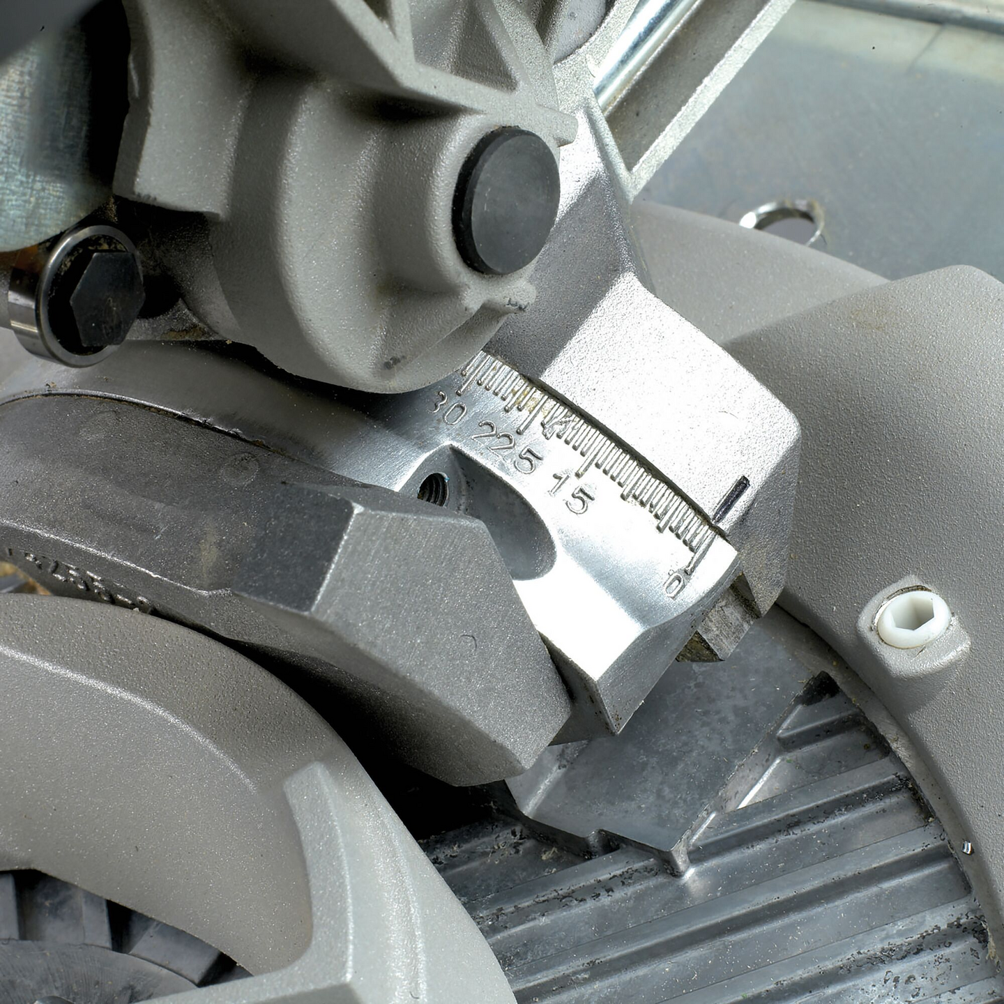 Kääntöpöytäsaha Dewalt DW743N-XC/QS