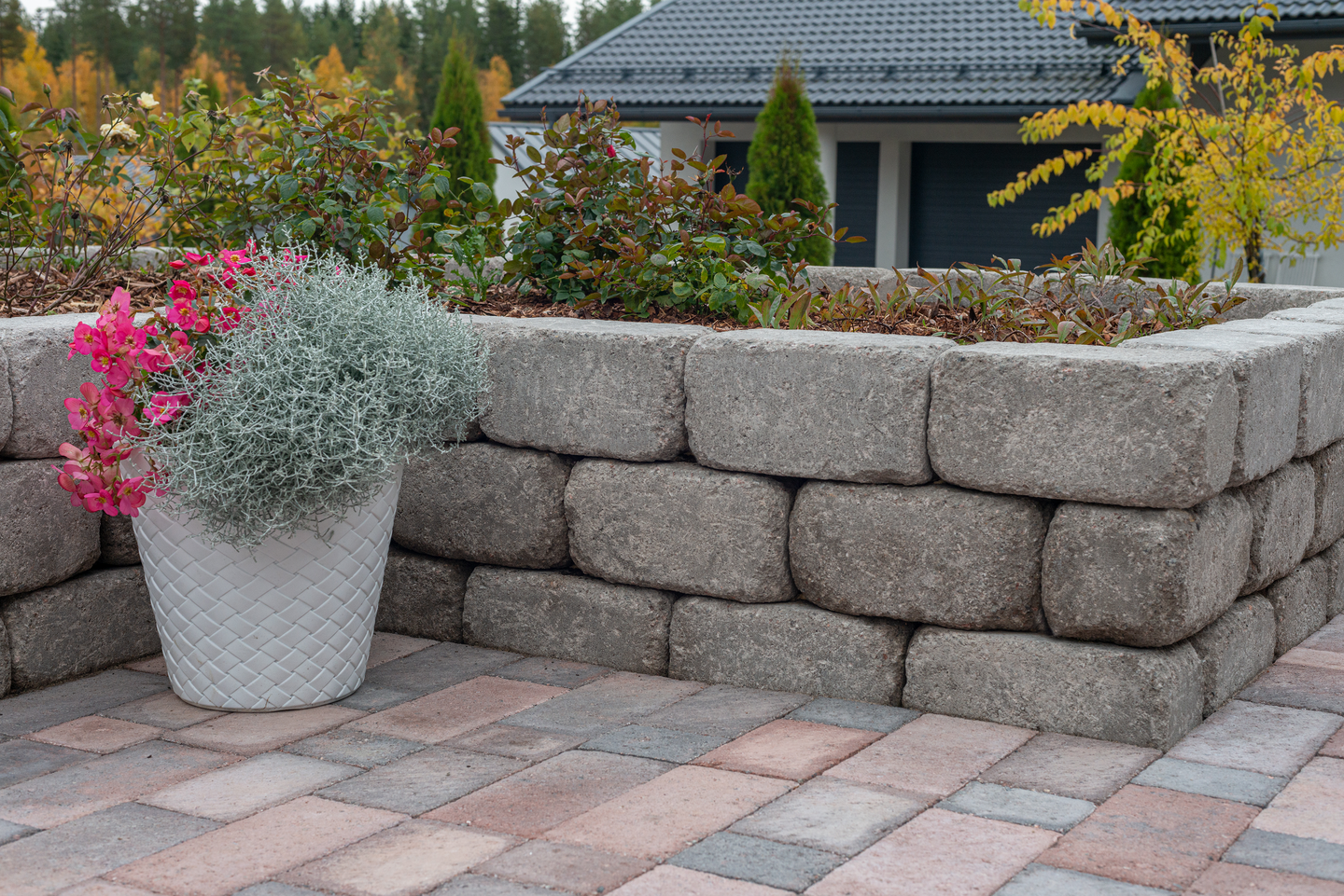 Patinoitu muurikivi HB 320x160x160mm iso harmaa 54kpl/lava 1020kg/lava