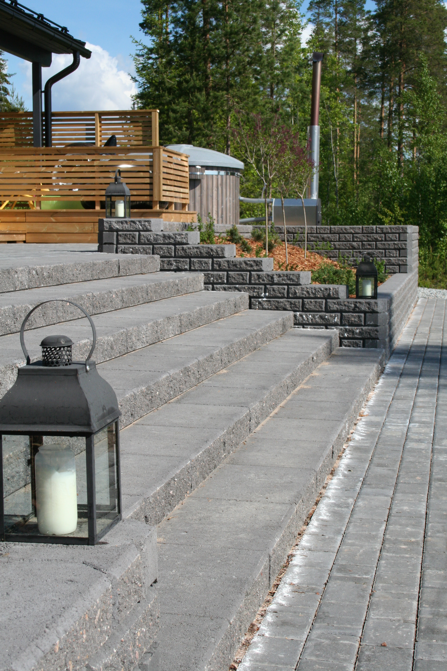 Porraskivi HB musta 600x420x130mm