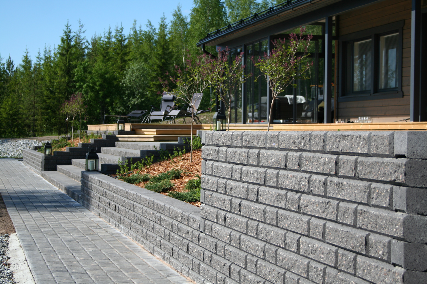 Vallikivi normaalikivipari HB 630x215x100mm harmaa 56paria/lava 1180kg/lava