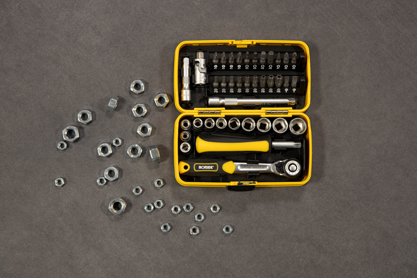 BITS OCH HYLSSATS 38 DELAR