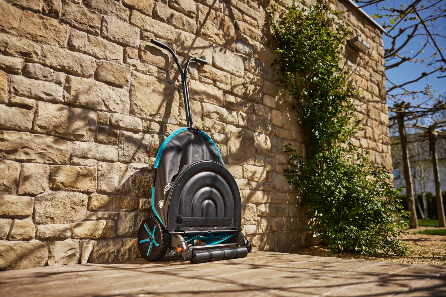 Ruohonkerääjä Gardena kelaleikkurille