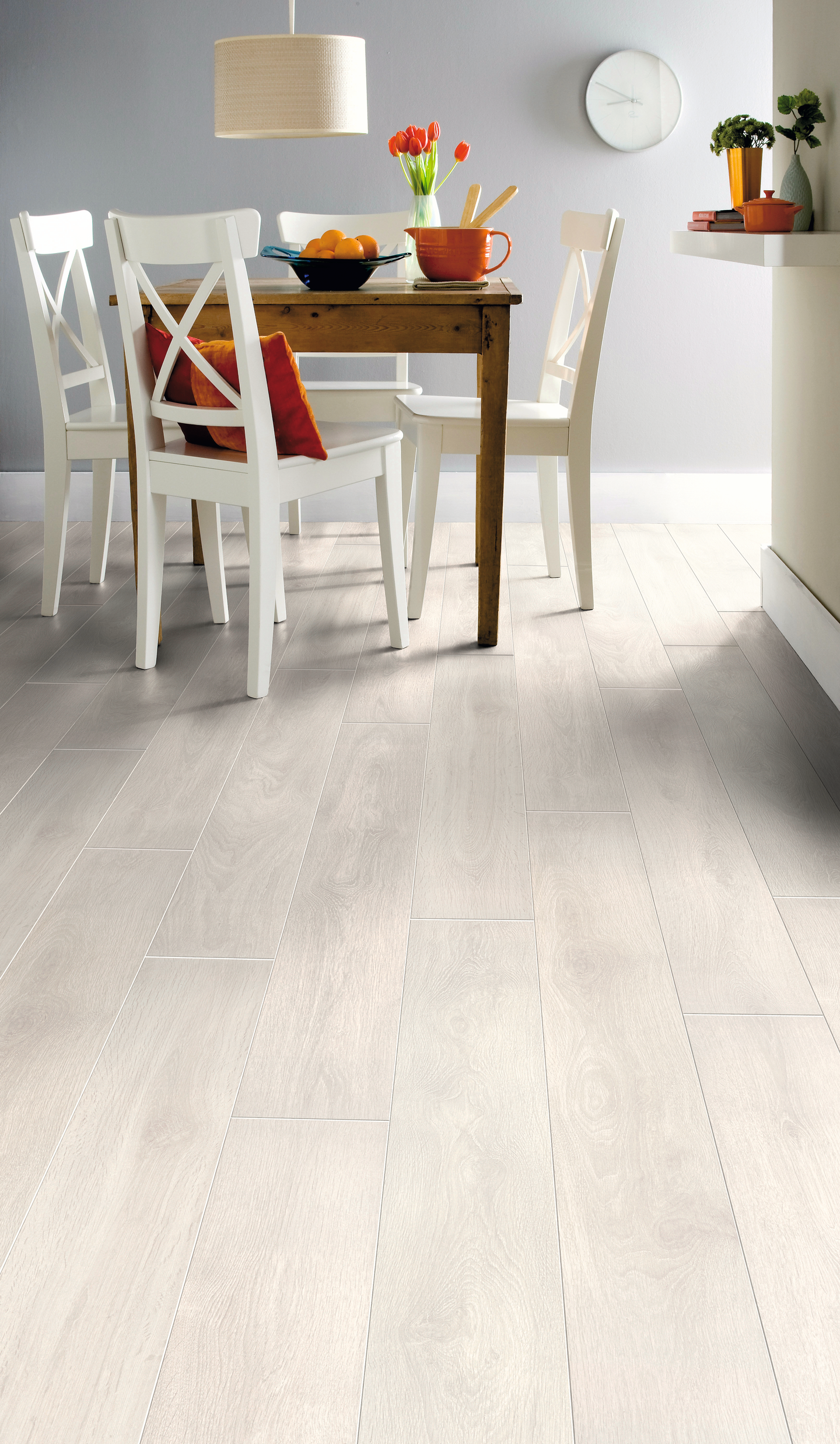 Laminaatti Premium 8/32 V4 AC4 8630 Aspen Oak 2,26m²