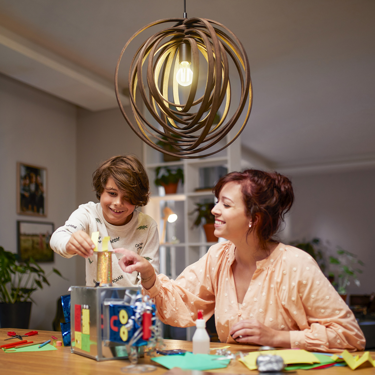 Led-lamppu PHILIPS ULTRA EFFICIENT 485lm 2.3W 2700K E27 kirkas