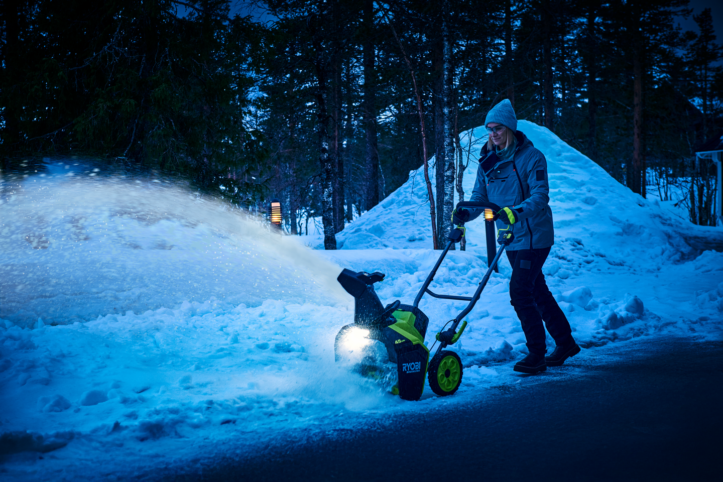 Akkulumilinko Ryobi RY18STX45A-0 18V ONE+ hiiliharjaton runkoversio