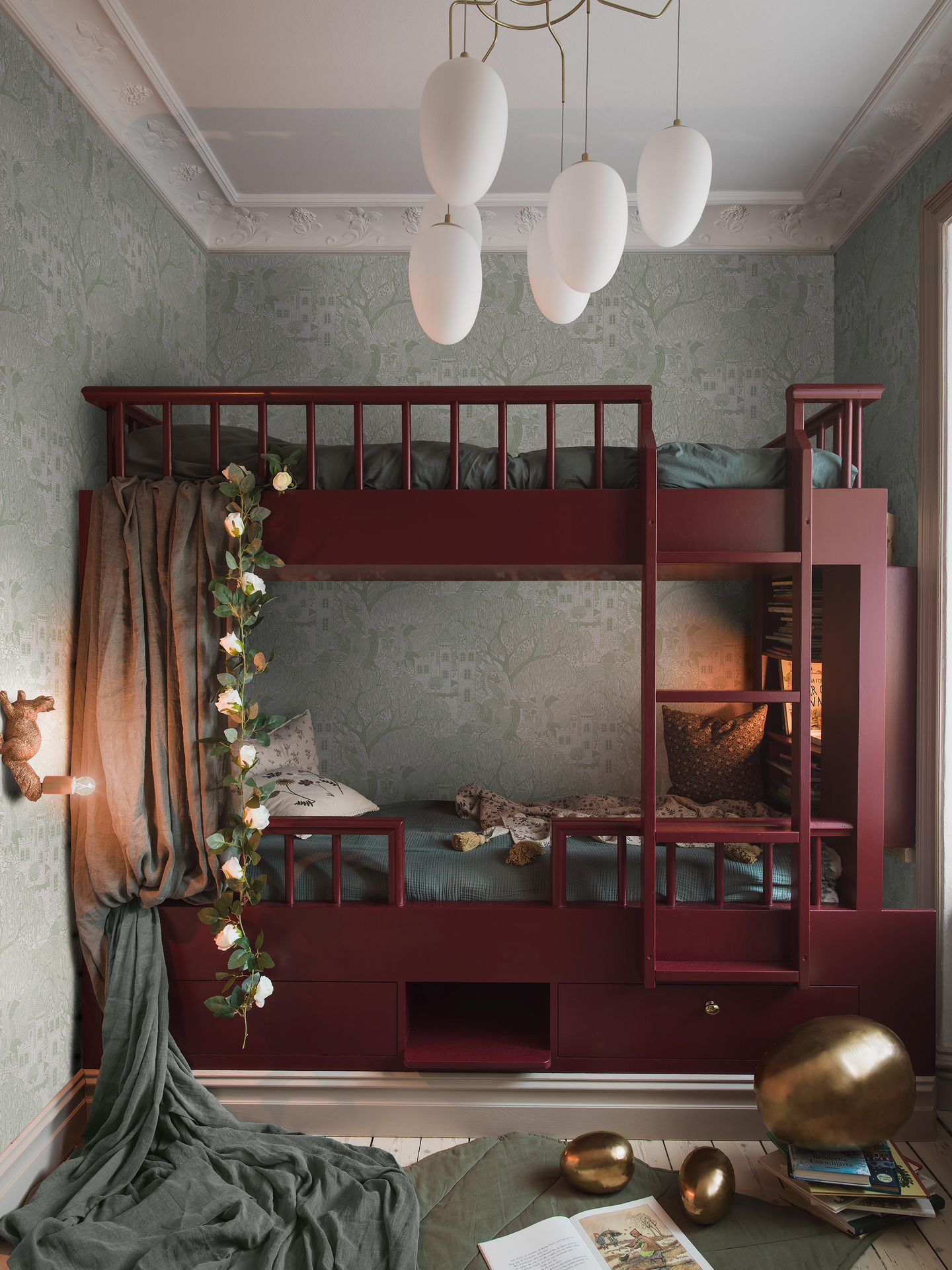 Kuitutapetti Boråstapeter Fairyland 8144 Kingdom of the Willow 10,05m