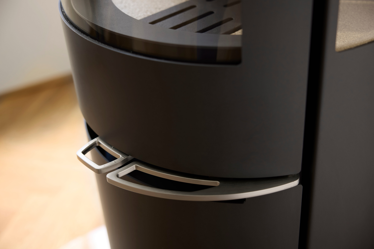 Valmistakka Aduro H1 hybridi 7/6,8kW