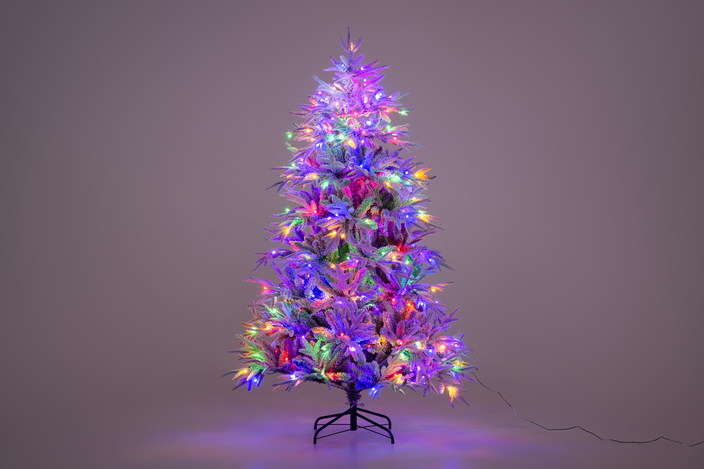 Joulukuusi huurteinen 180cm 300 led IP44