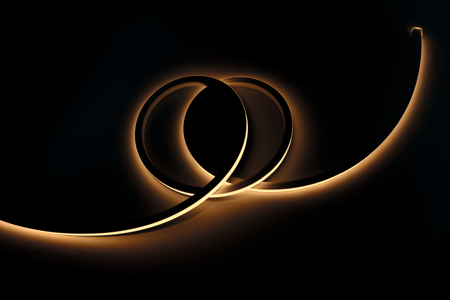 Led-valonauhasetti Led Energie Inari 2,5m ulkotiloihin 3000K IP44/IP65 550lm