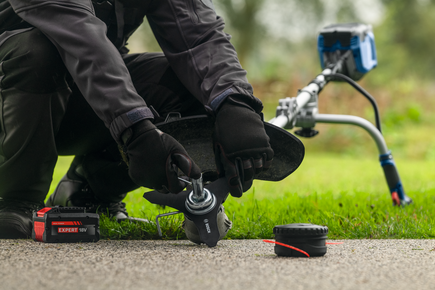 Akkuruohotrimmeri Bosch GFR 18V-25 Solo