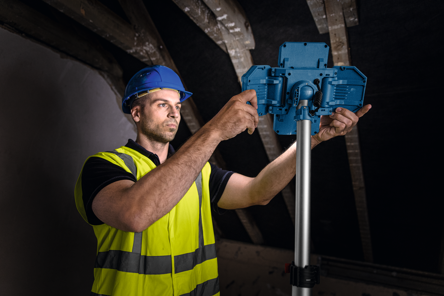 Akkuvalaisin Bosch GLT18V-5000 Solo