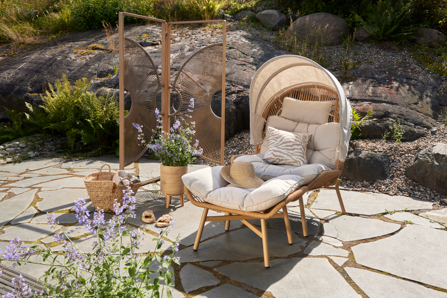 Koristetyyny Cello Zebra 44x44 cm beige-valkoinen