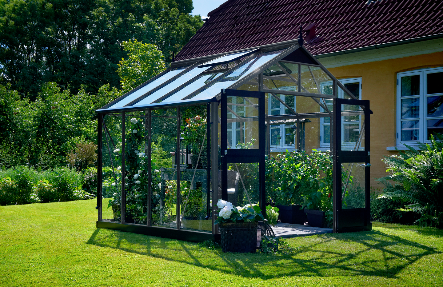 Kasvihuone Juliana Premium 8,8 antrasitharmaa alumiinirunko karkaistu lasi