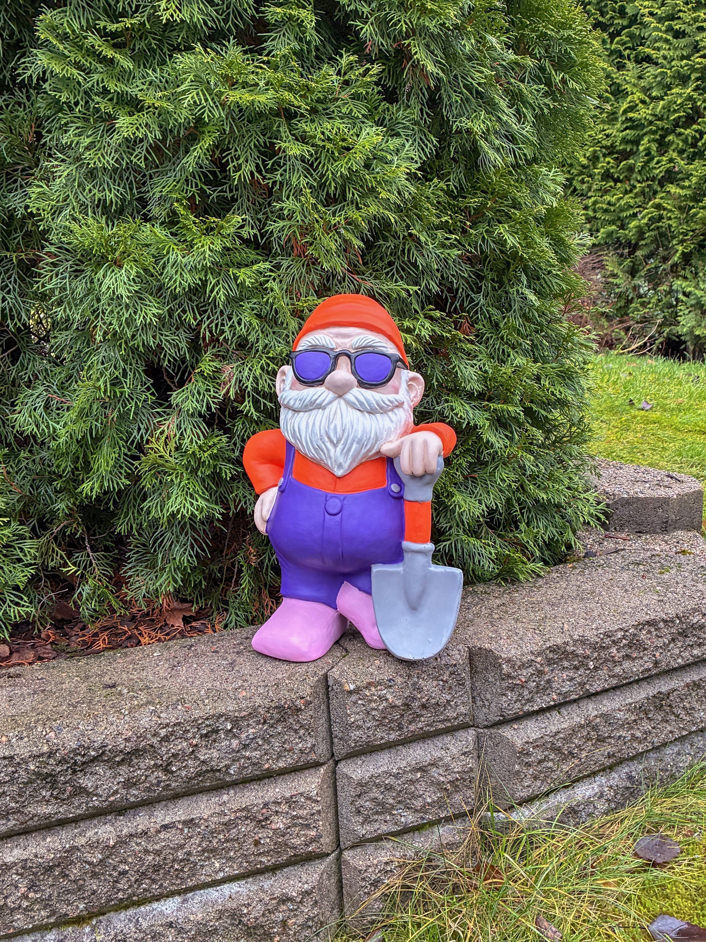 Puutarhatonttu Cello 27x19x40cm