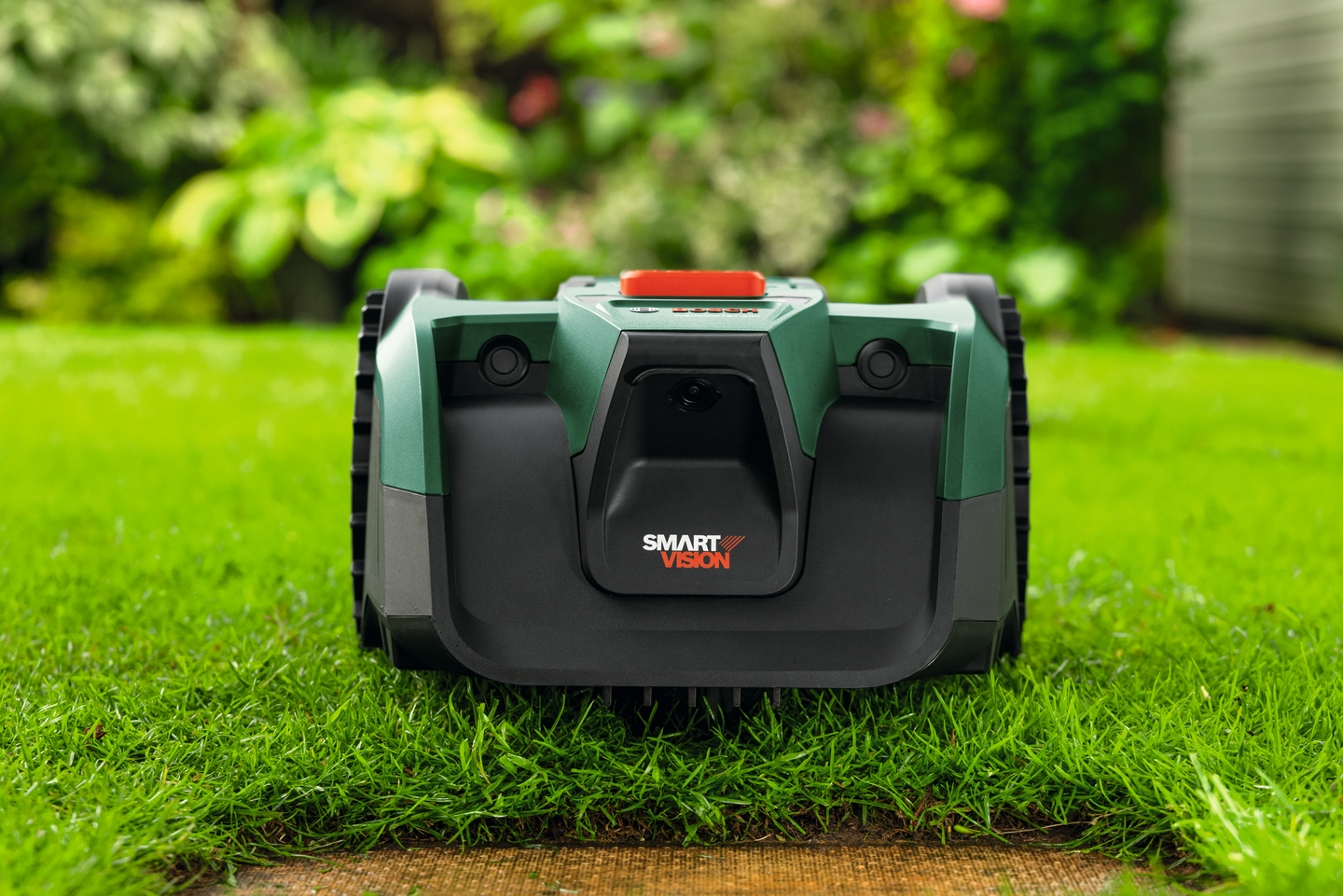 Robottiruohonleikkuri Bosch VisiMow200 1x4,0Ah + varateräsarja