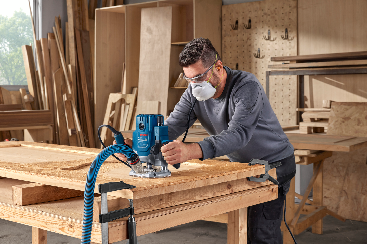 Yläjyrsin Bosch GOF20-12 L-Boxx