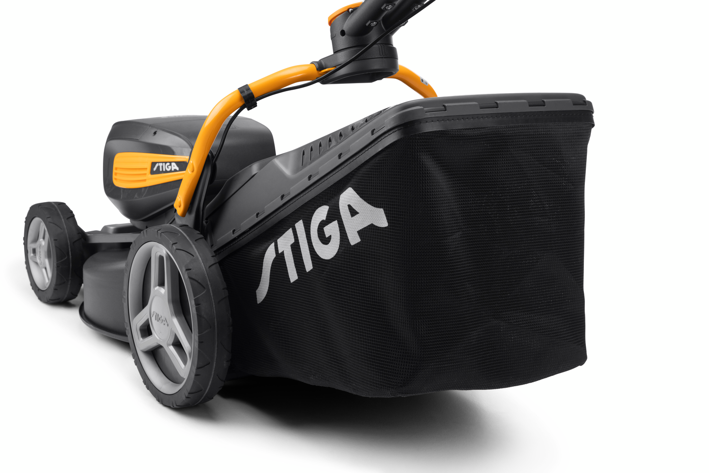 Akkuruohonleikkuri STIGA Combi 748e V Kit