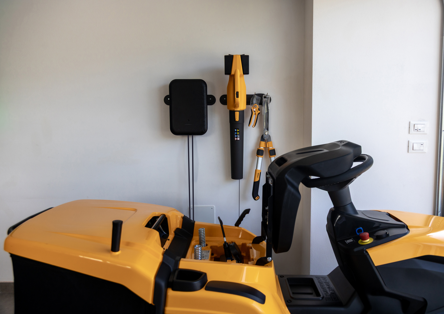 Akkuajoleikkuri STIGA Estate 384e