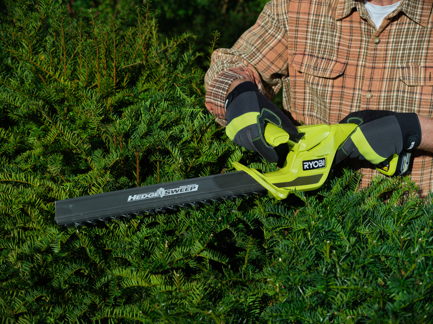 Pensasleikkuri Ryobi RY18HT40B-0 18V ONE+ runko