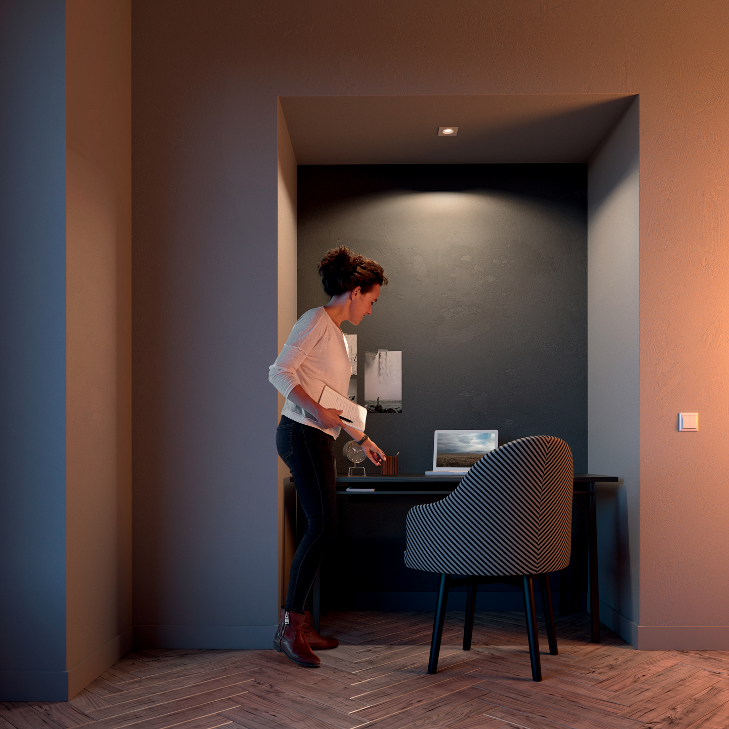 Kohdevalaisin Philips Donegal upotettava valkoinen