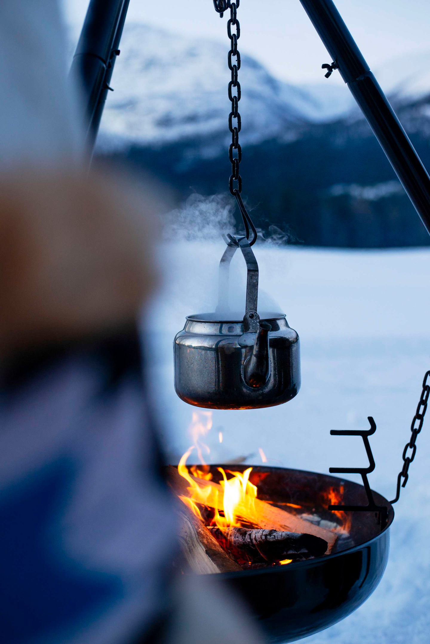 Ripustinketju kahvipannulle Espegard 2-päinen, galvanoitua terästä, musta