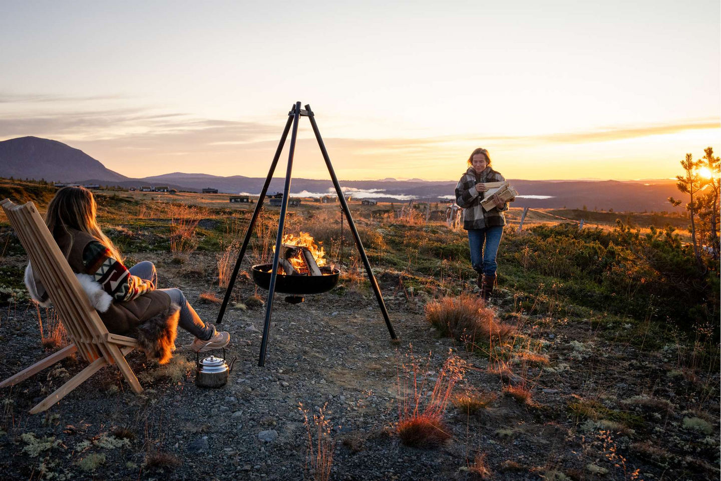 Tulipata Espegard Lun 60cm emaloitu musta