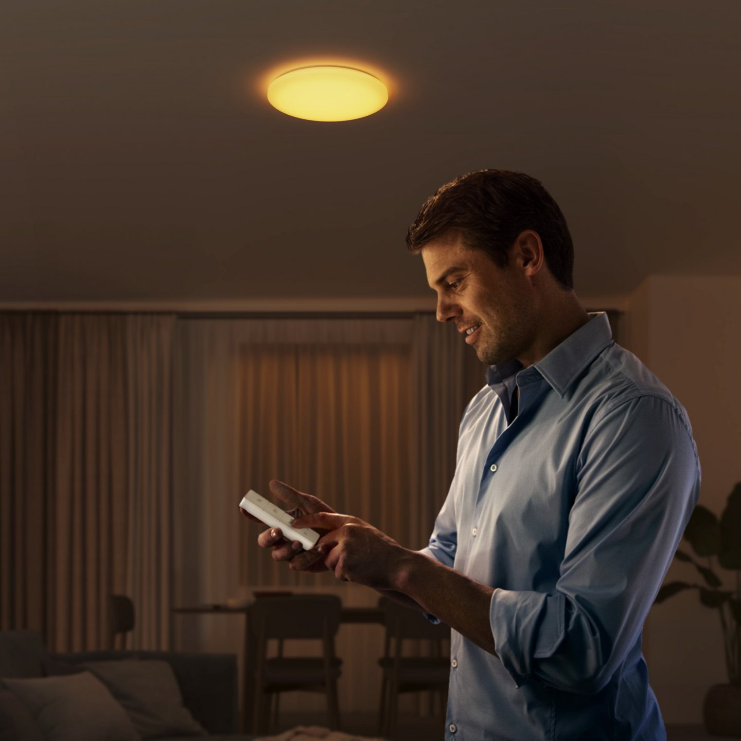 Kattovalaisin Philips Wincel 4300lm 2700-6500K 40W valkoinen kaukosäätimellä