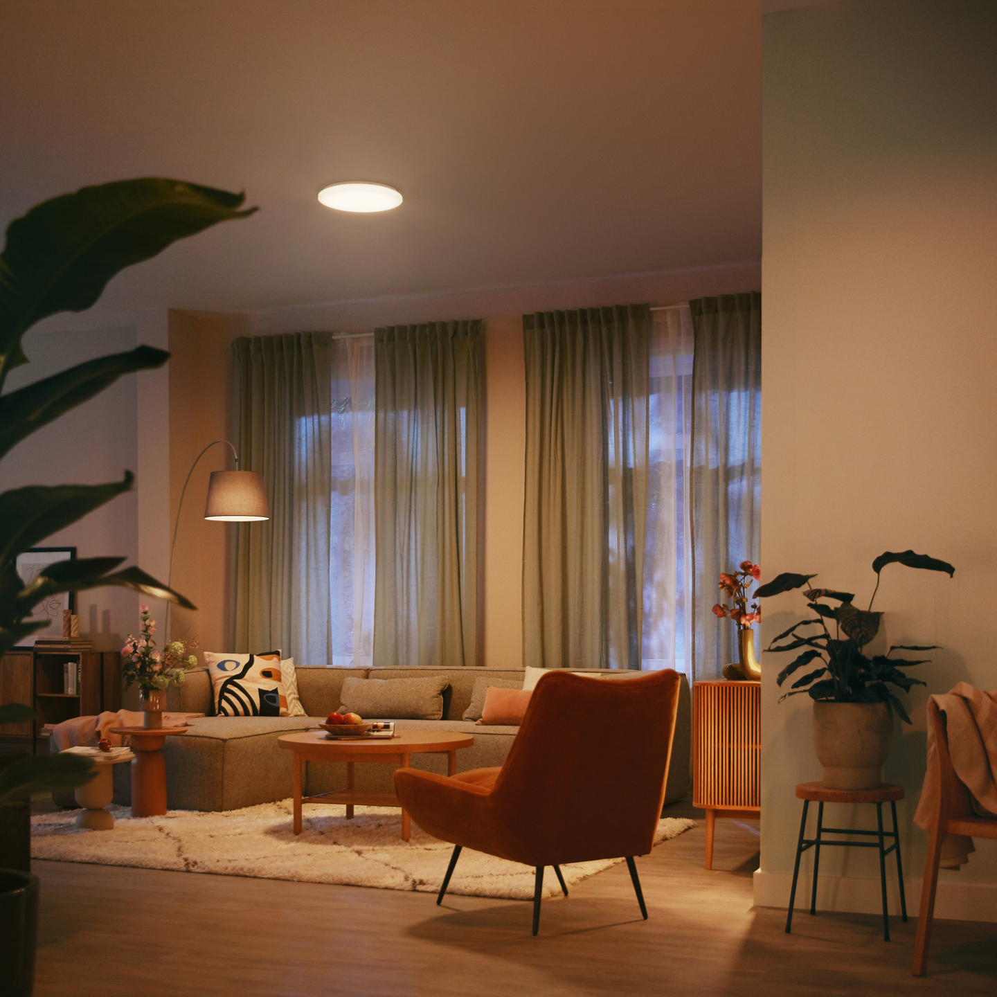 Kattovalaisin Philips Wincel 4300lm 2700-6500K 40W valkoinen kaukosäätimellä