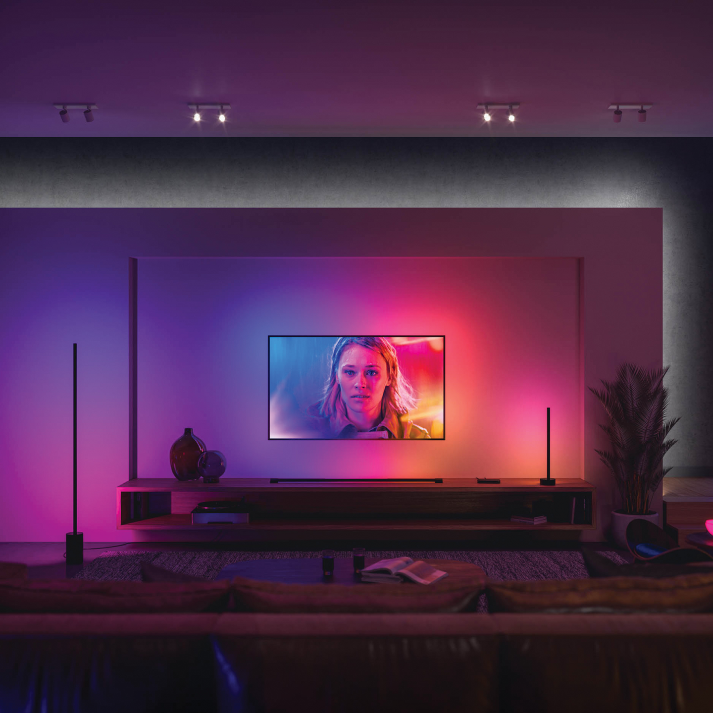 Pöytävalaisin Philips Hue Signe Gradient valkoinen