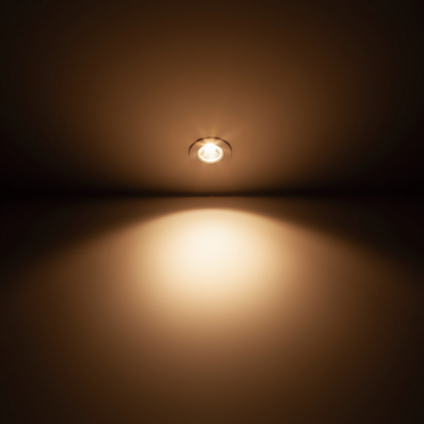 Kohdevalaisin Philips Dive 5W 27K upotettava nikkeli