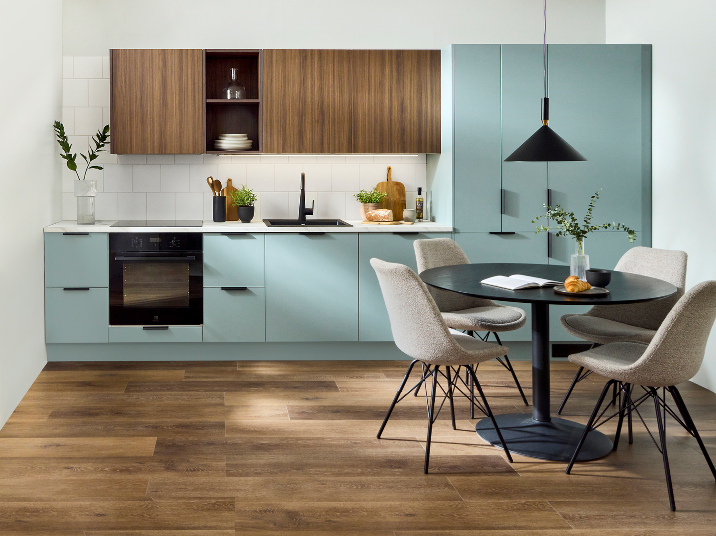 KAKEL CELLO COLOUR BASIC VIT B 20X20, 40/KRT HELKRT BLANK 1,6M²