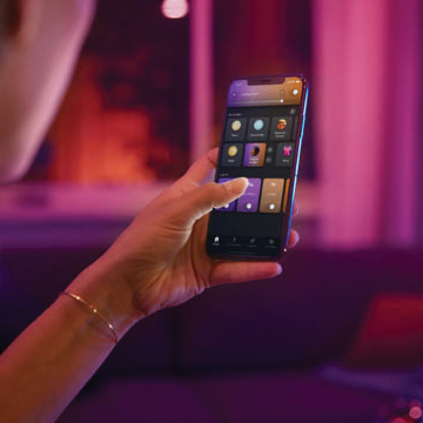 Riippuvalaisin Philips Hue Flourish valkoinen 31W 24V