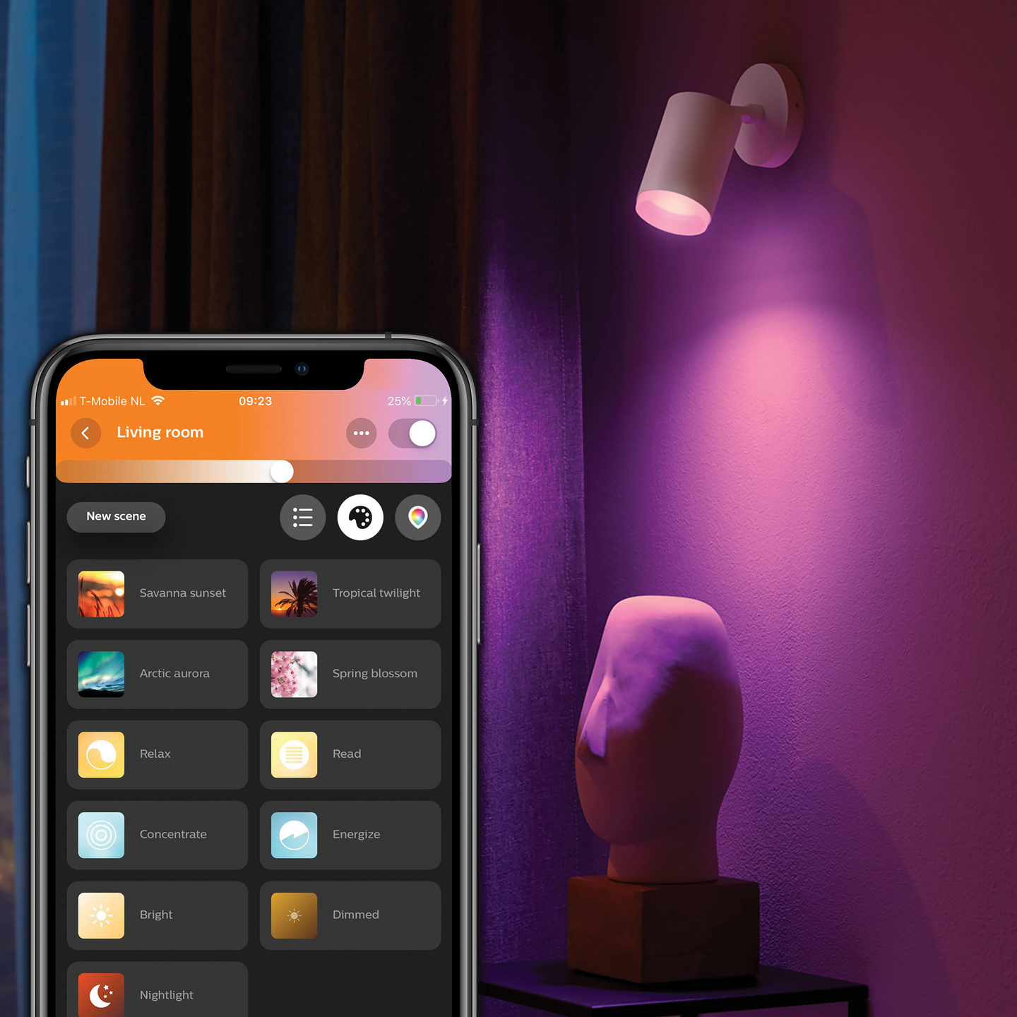 Kohdevalaisin Philips Hue Fugato Valkoinen 1x4.2W 350 LM - 400 LM 2000-6500K