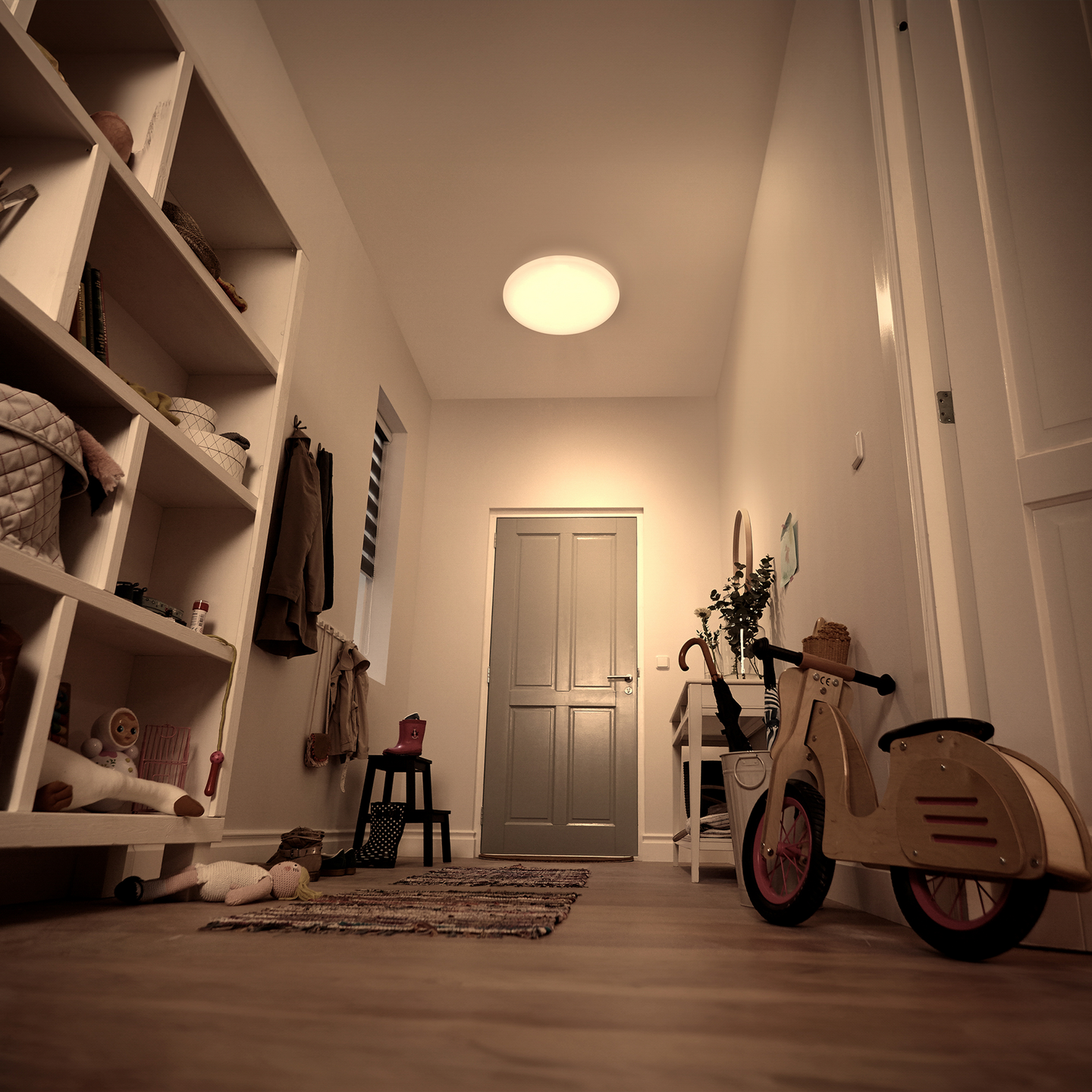 Kattovalaisin Philips Acuna CL253 RD 12W W HV Sensor G2 1350 LM - 2700K