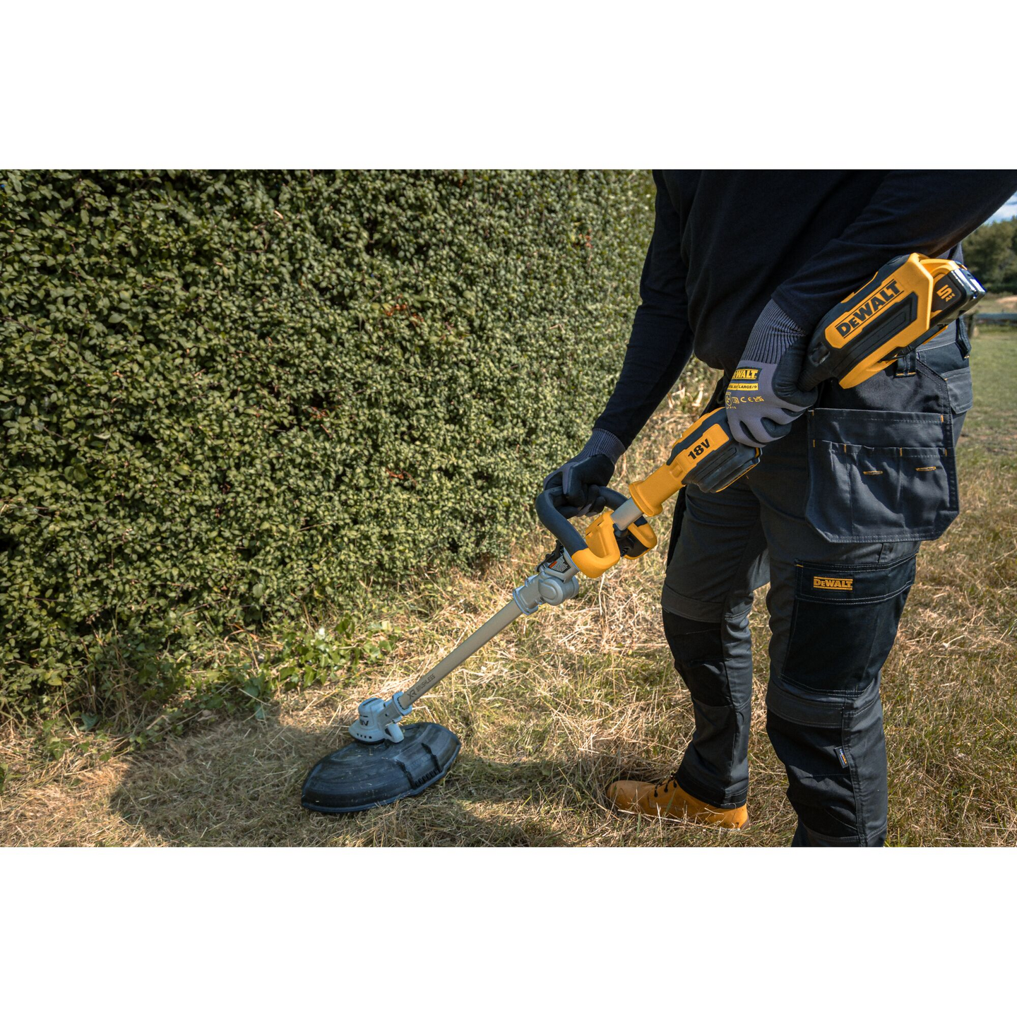 Akkutrimmeri Dewalt DCMST561P1 18V XR 36cm 5Ah