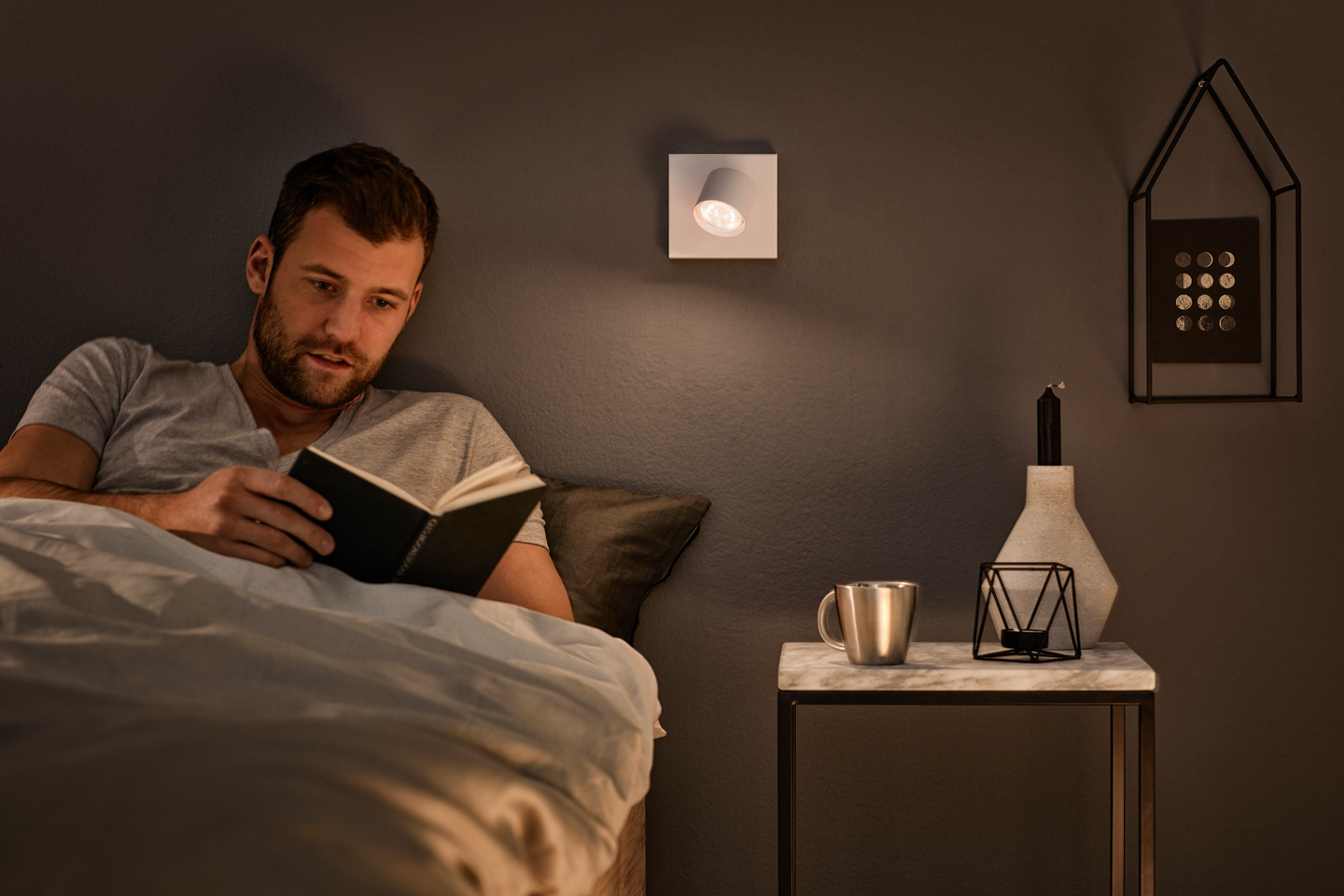 Spottivalaisin Philips Warmglow Star 1-osainen 170lm valkoinen