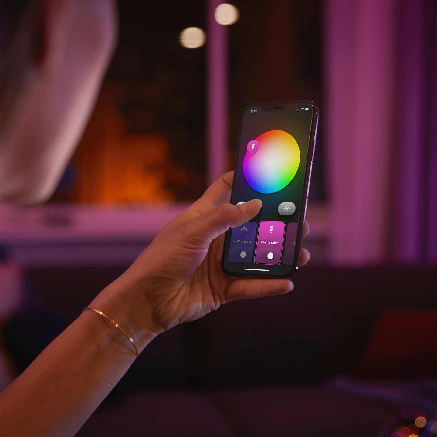 Kohdevalaisin Philips Hue Xamento Musta 1x4.2W 350 LM - 400 LM 2000-6500K