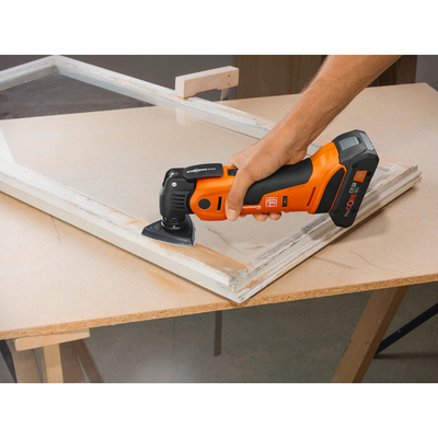 MULTIVERKTØY AMM 700 MAX TOP AS