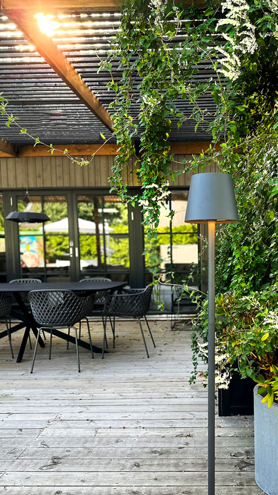 BELYSNING LIGHTSON TRÄDGÅRD SOFY