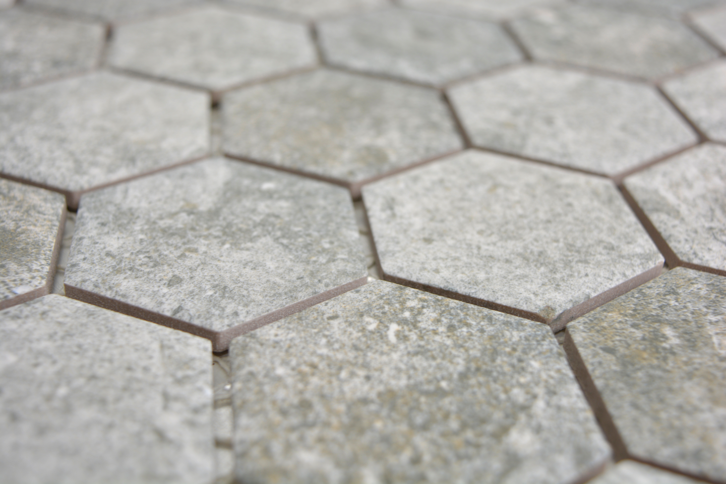 MOSAIK CURIO 5,1X5,9 GRANIT GRÅ 32,5X28,1